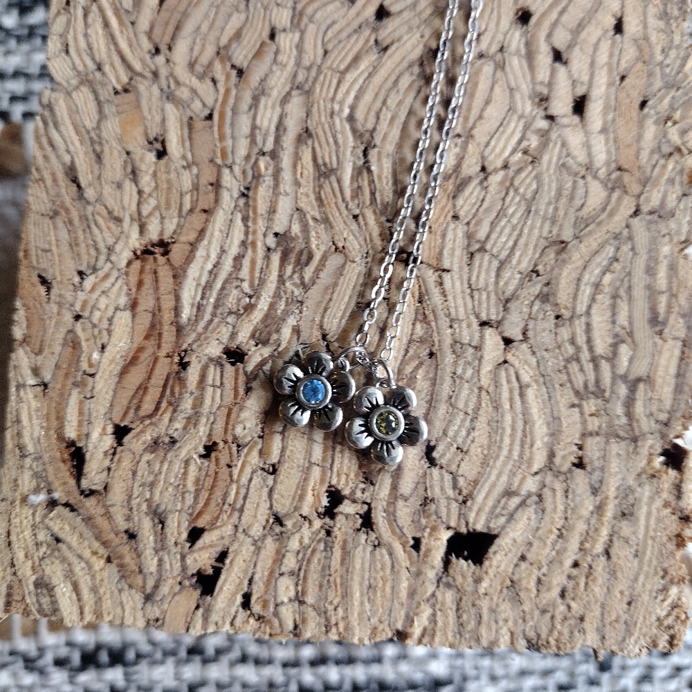 Best Friends Forever necklace - Picture 3 of 5